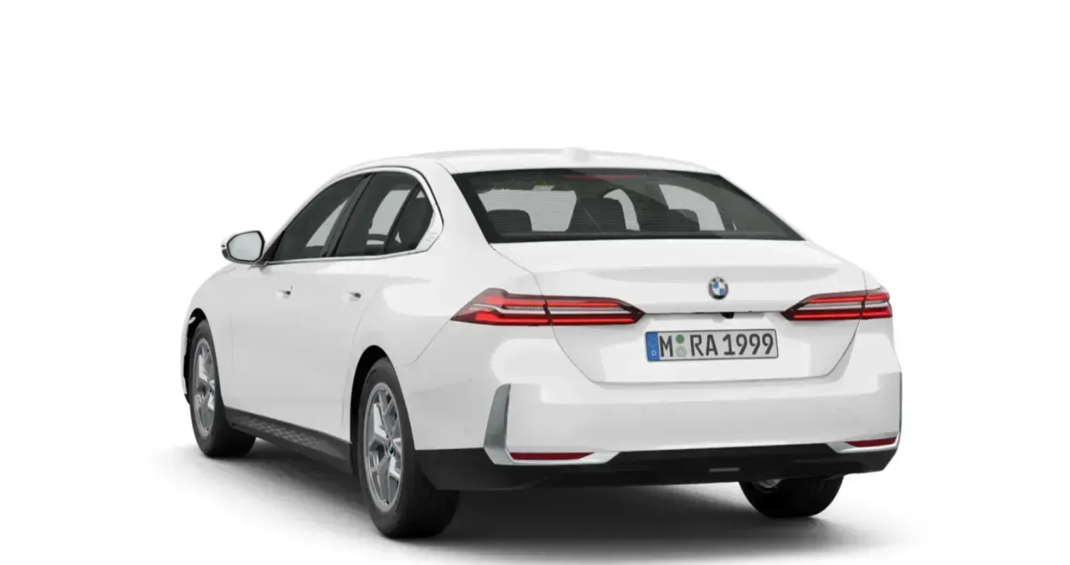 BMW 5 Series Sedan 520d xDrive 2