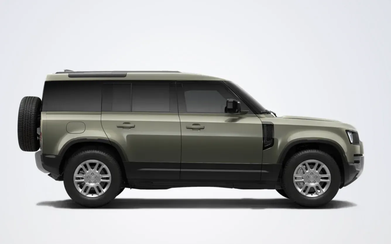 Land Rover Defender 110 Hard Top S D250 MHEV 3