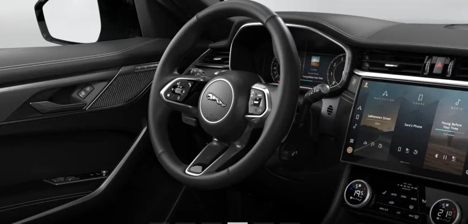 Jaguar F-Pace D200 AWD R-Dynamic S 4
