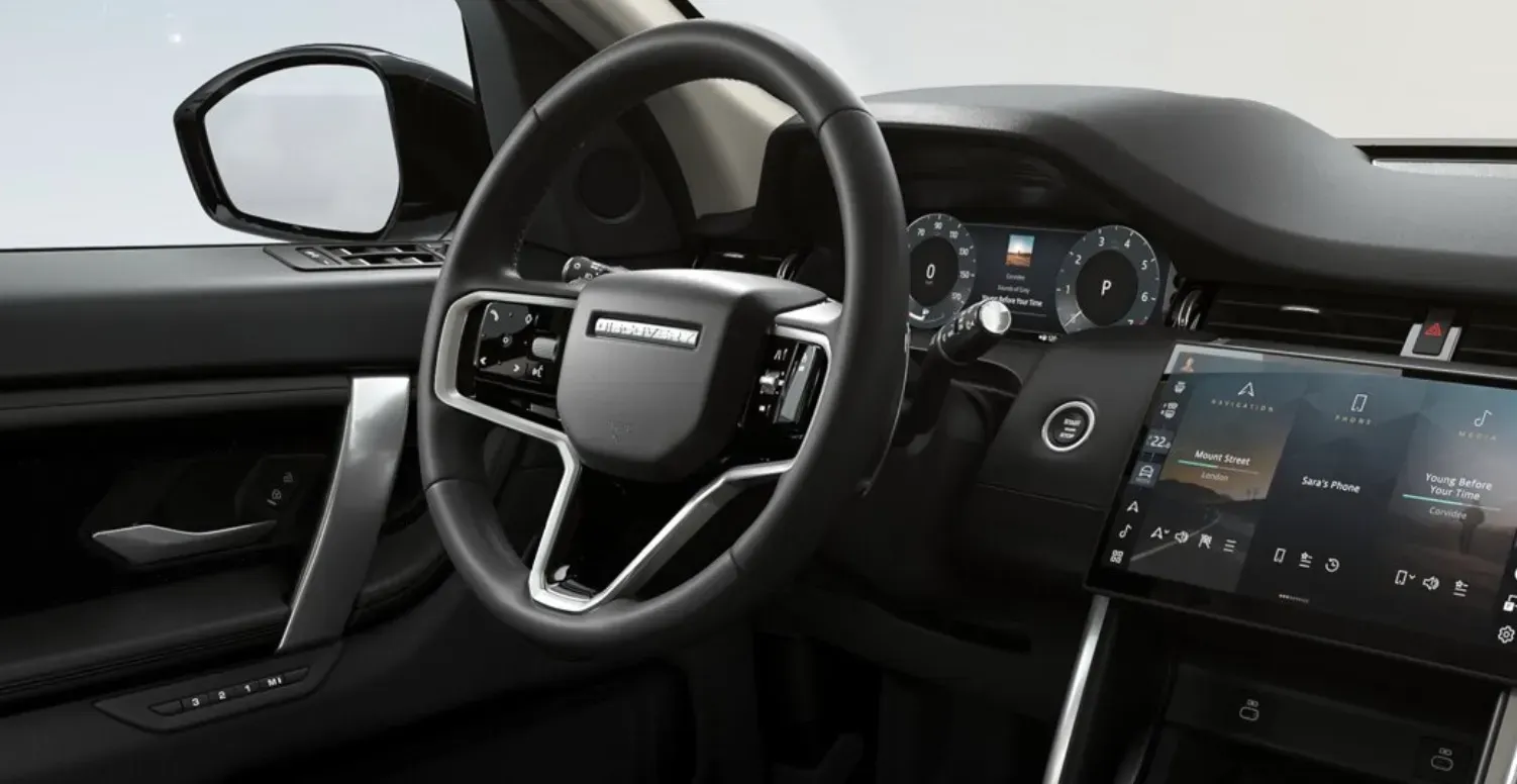 Land Rover Discovery Sport S P270e PMHEV 4