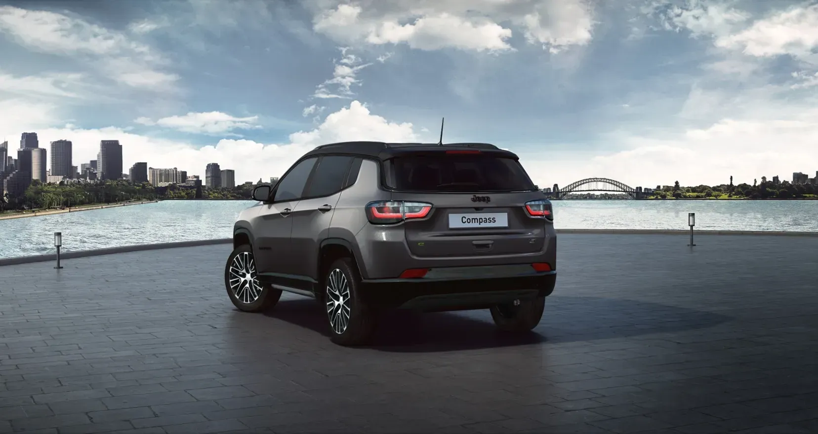 Jeep Compass Summit 2