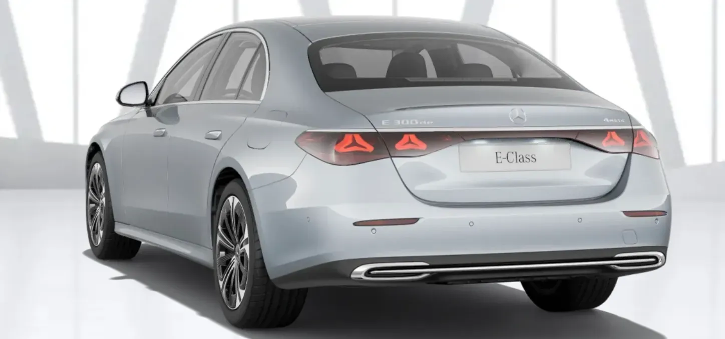 Mercedes-Benz E-Class E 300 de 3
