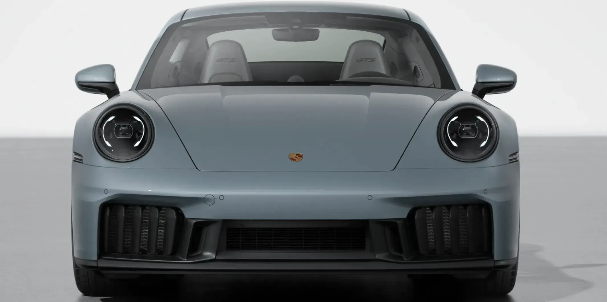 Porsche 911 Coupe Carrera GTS 3
