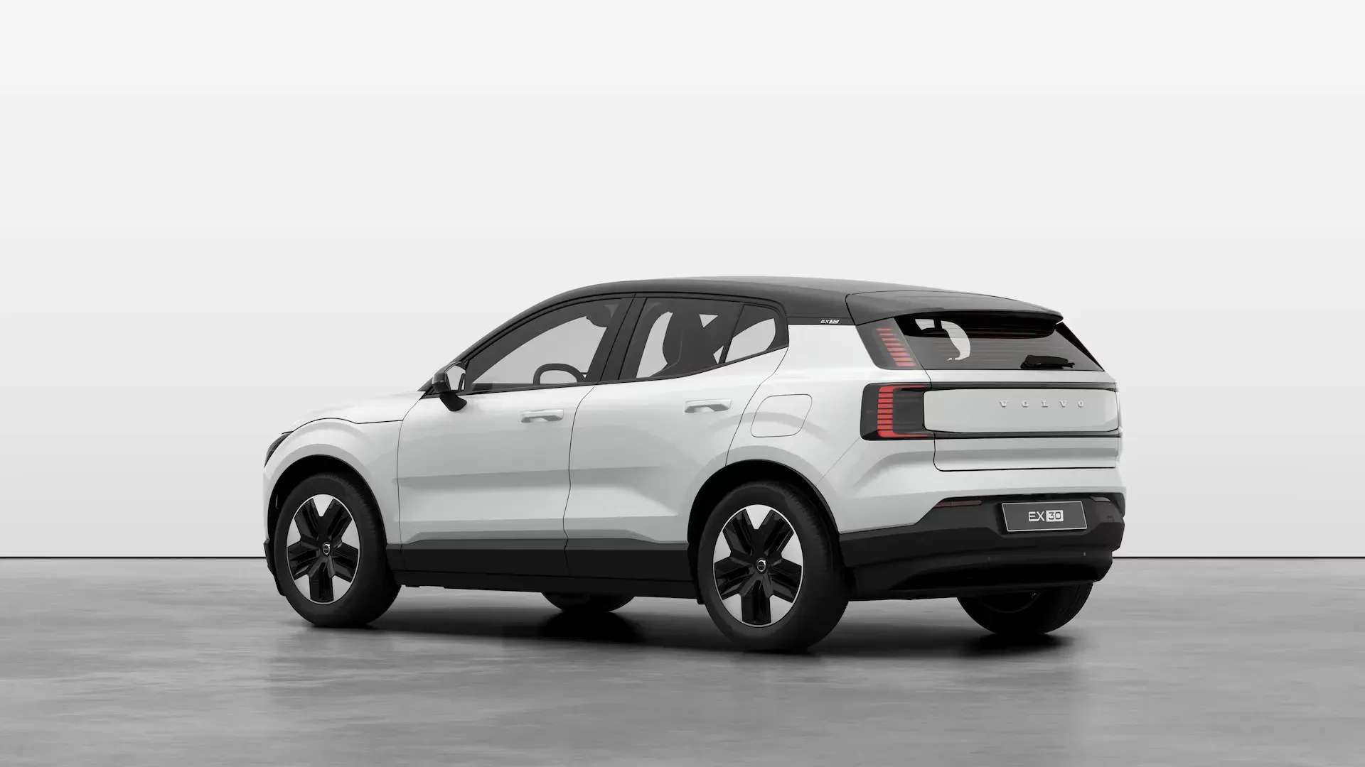 Volvo EX30 Plus Extended Range 3
