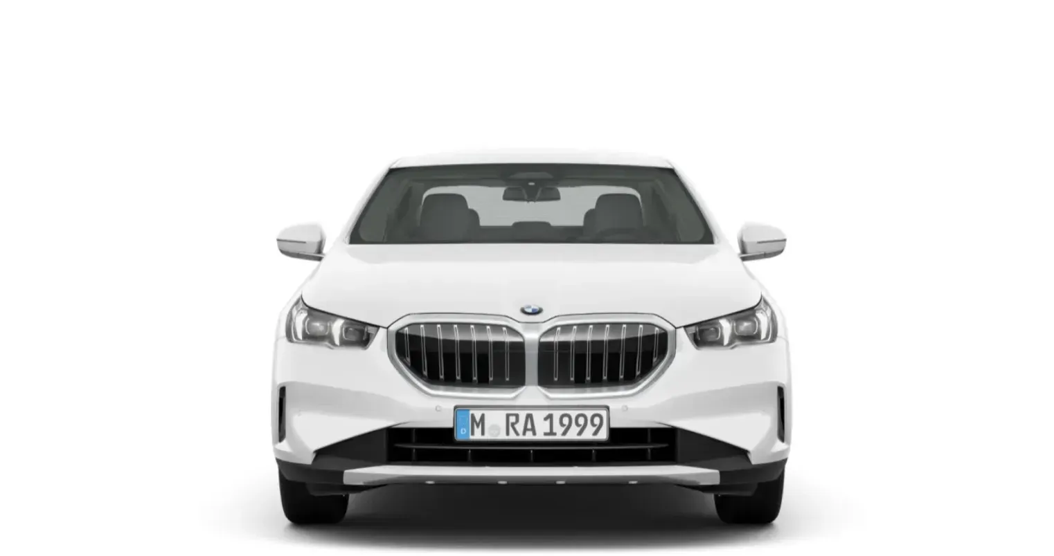 BMW 5 Series Sedan 520i 3